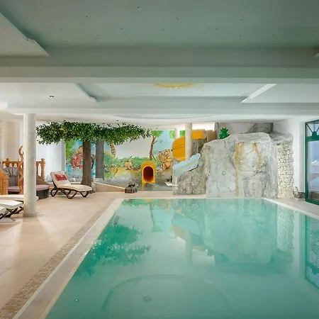 Vitalhotel Sonnenhof 酒店 4*