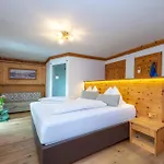 Hotel Vitalhotel Sonnenhof 4*