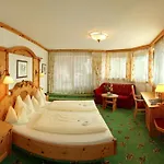 Hotel Vitalhotel Sonnenhof 4*